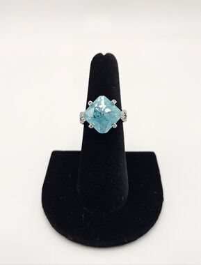 NWT BP OG Ring RG47738  "Radiant Harmony" Blue Topaz Ice Crystal Rhodium Sz 6
